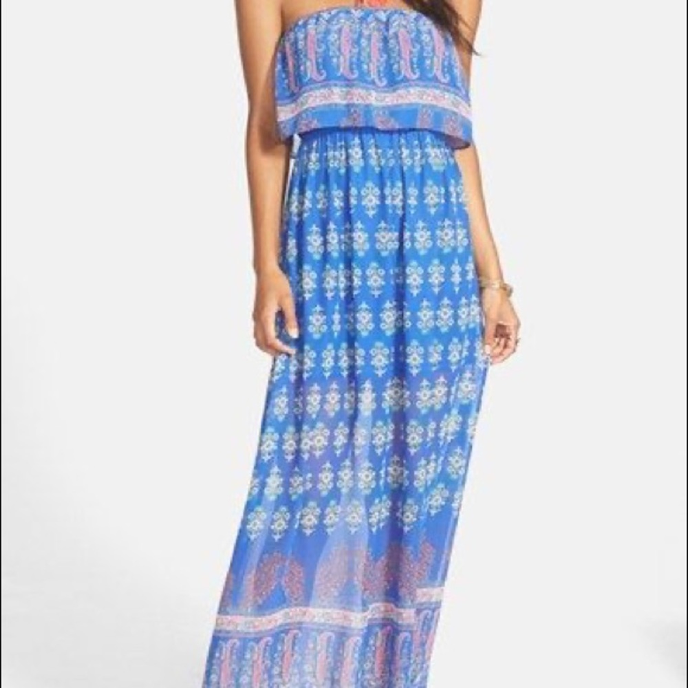 Flowy summer maxi dress